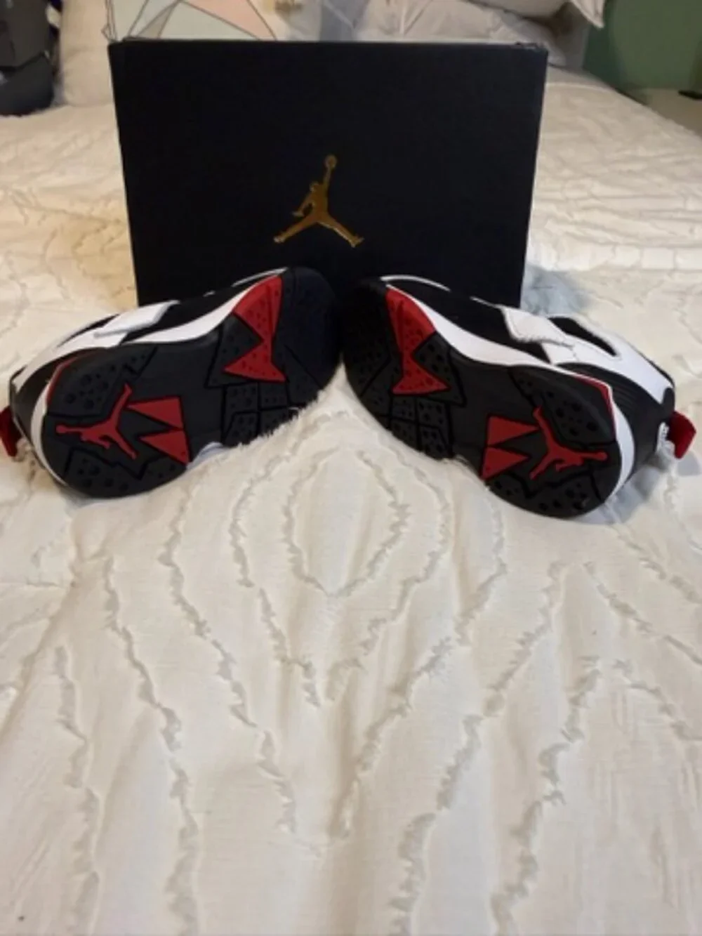 Kids size 7c Brand New In The Box Jordan MVP 92 Color White/Gym Red-Black